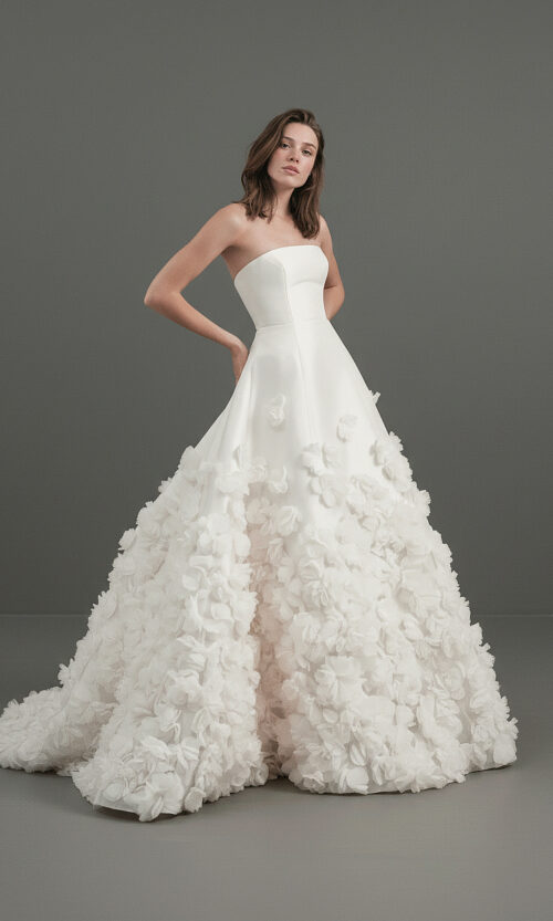 Strapless Floral Appliqué Edge of the Skirt  Ball Gown Bridal Dress